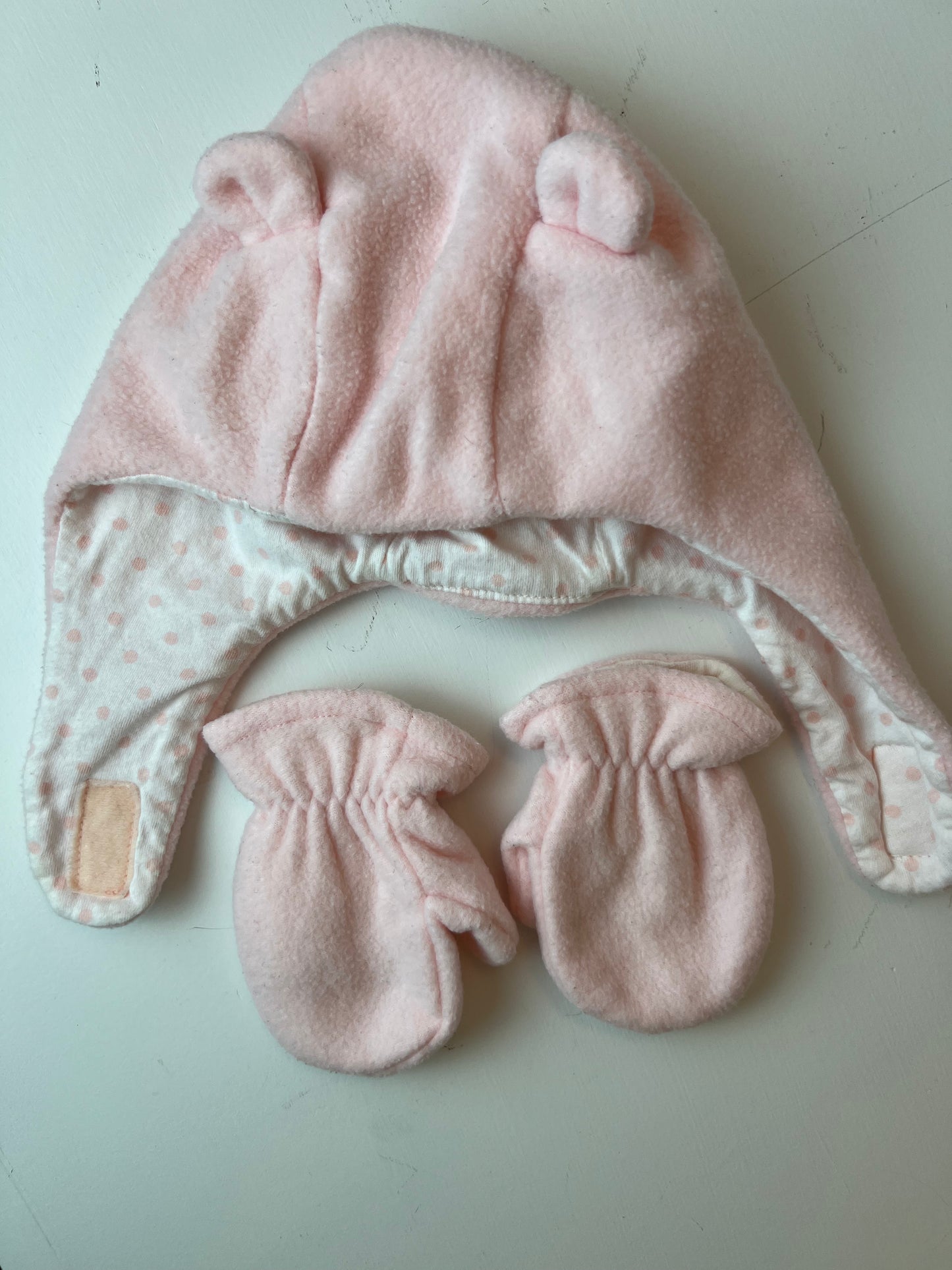 Gap Hat and Mitten Set