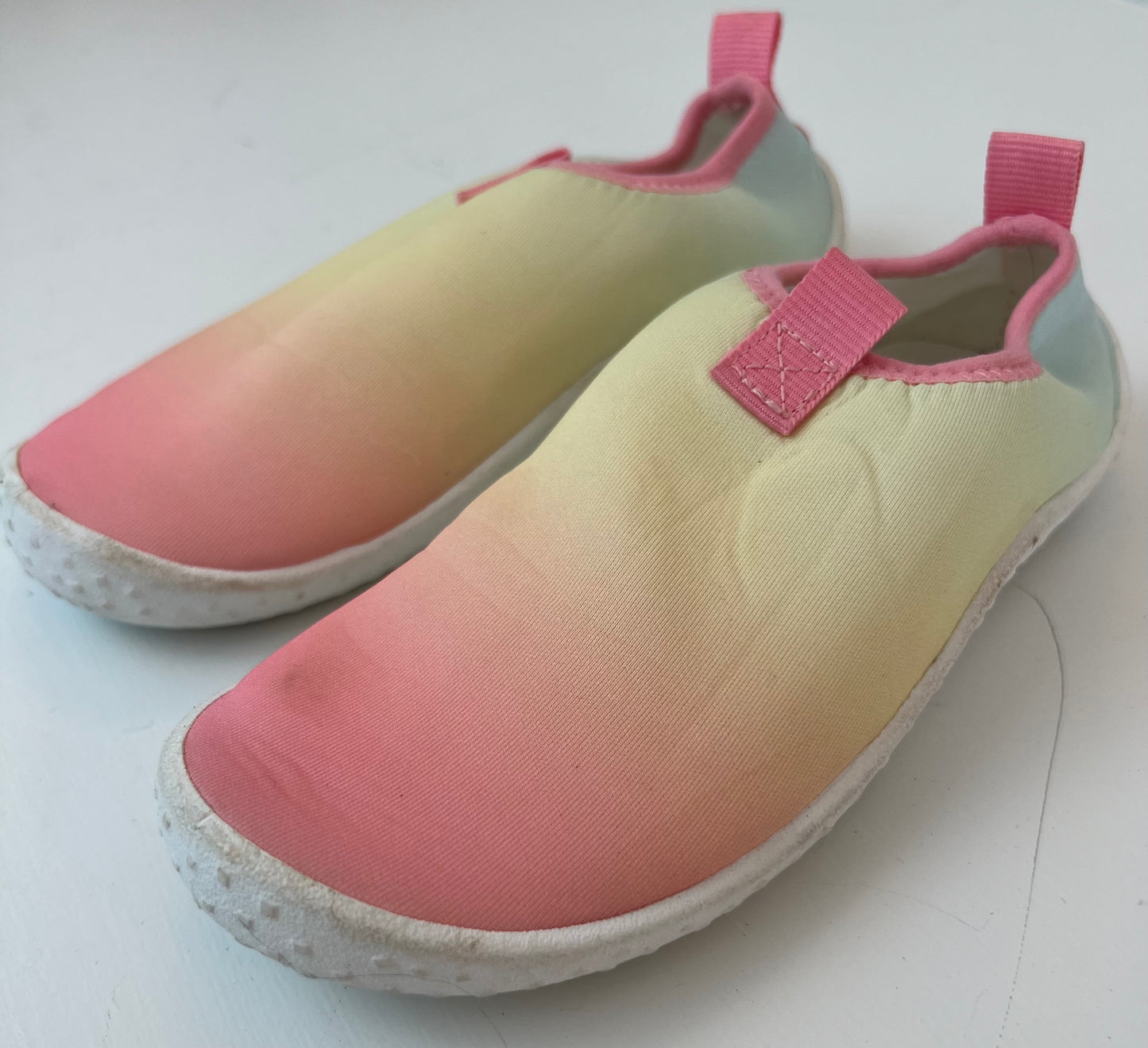 Cat & Jack Swim Shoes