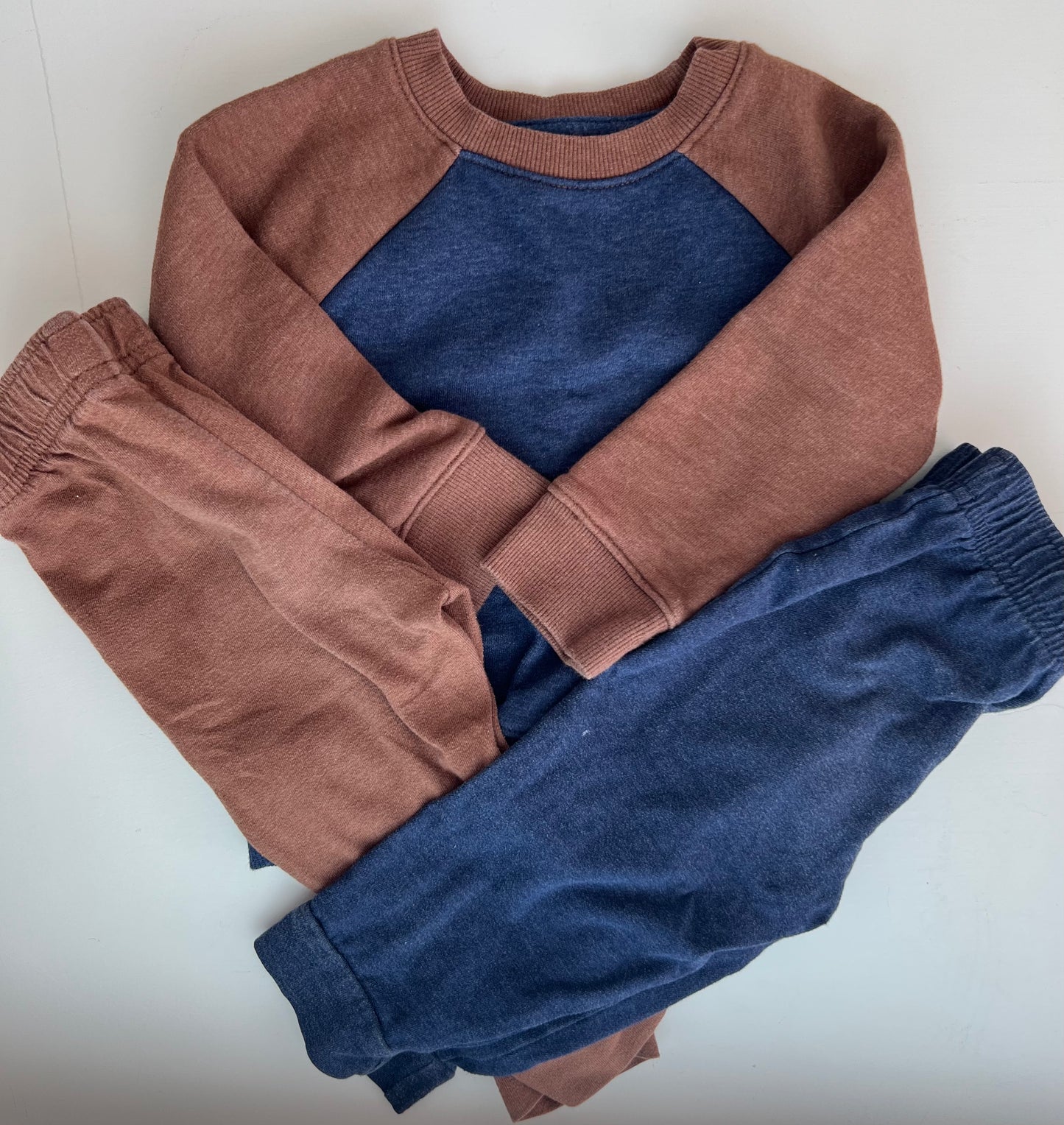 Cat & Jack Sweatshirt and Joggers Set