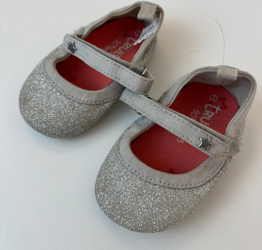Truly Scrumptious Sparkly Shoe